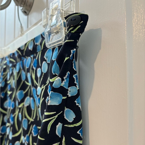 Dressbarn Tulip Floral Midi Skirt Size 6 Soft Girl Y2K Dainty Summer Spring - Picture 3 of 4